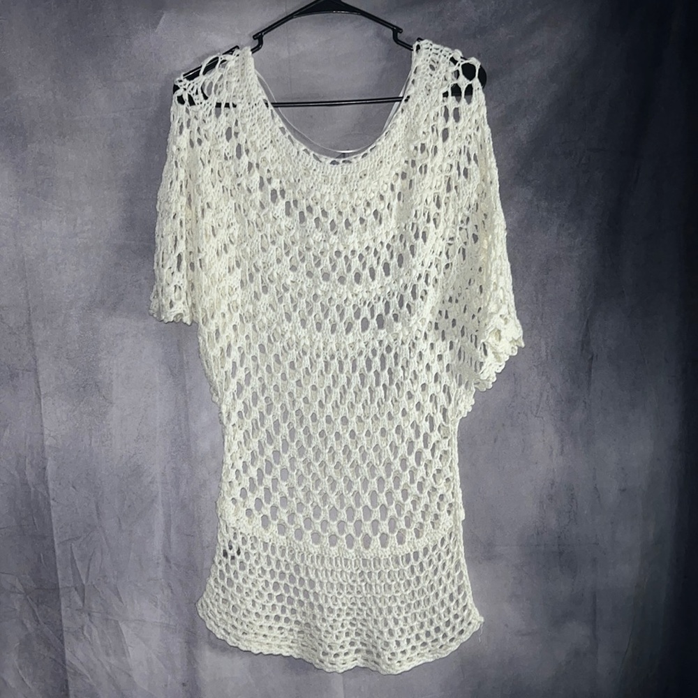 Embroidered net top